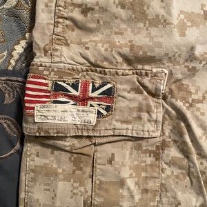 Men’s tan Polo cargo camo shorts
